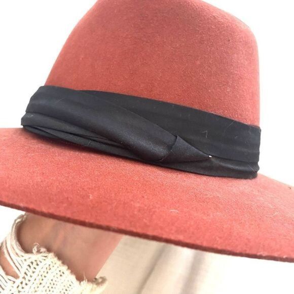 BAILEY OF HOLLYWOOD Wool Red Fedora - Picture 2 of 3